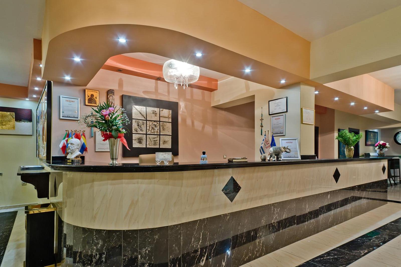 Socrates Hotel Apartments Karpatos Zewnętrze zdjęcie